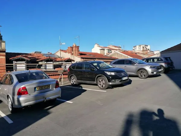Parking 12 m²