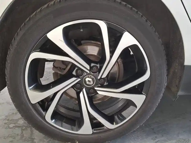 Renault Scenic blue dci 120 edc — photo 12