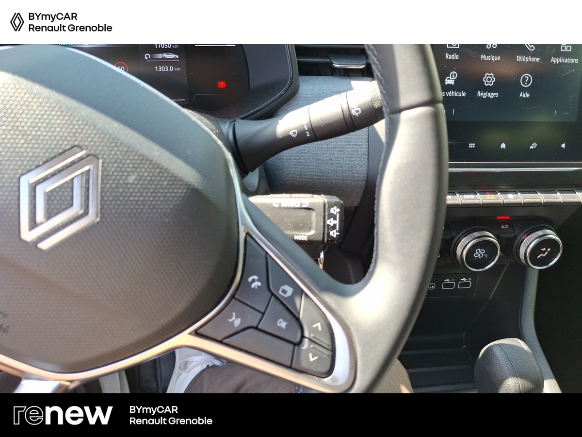Renault Clio E-Tech full hybrid 145 ch GSR2 — photo 18
