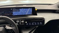 Peugeot 5008 Hybrid 145ch Allure e-DCS6 — photo 19