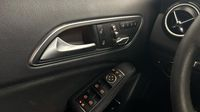 Mercedes Gla 200 d WhiteArt Edition — photo 28