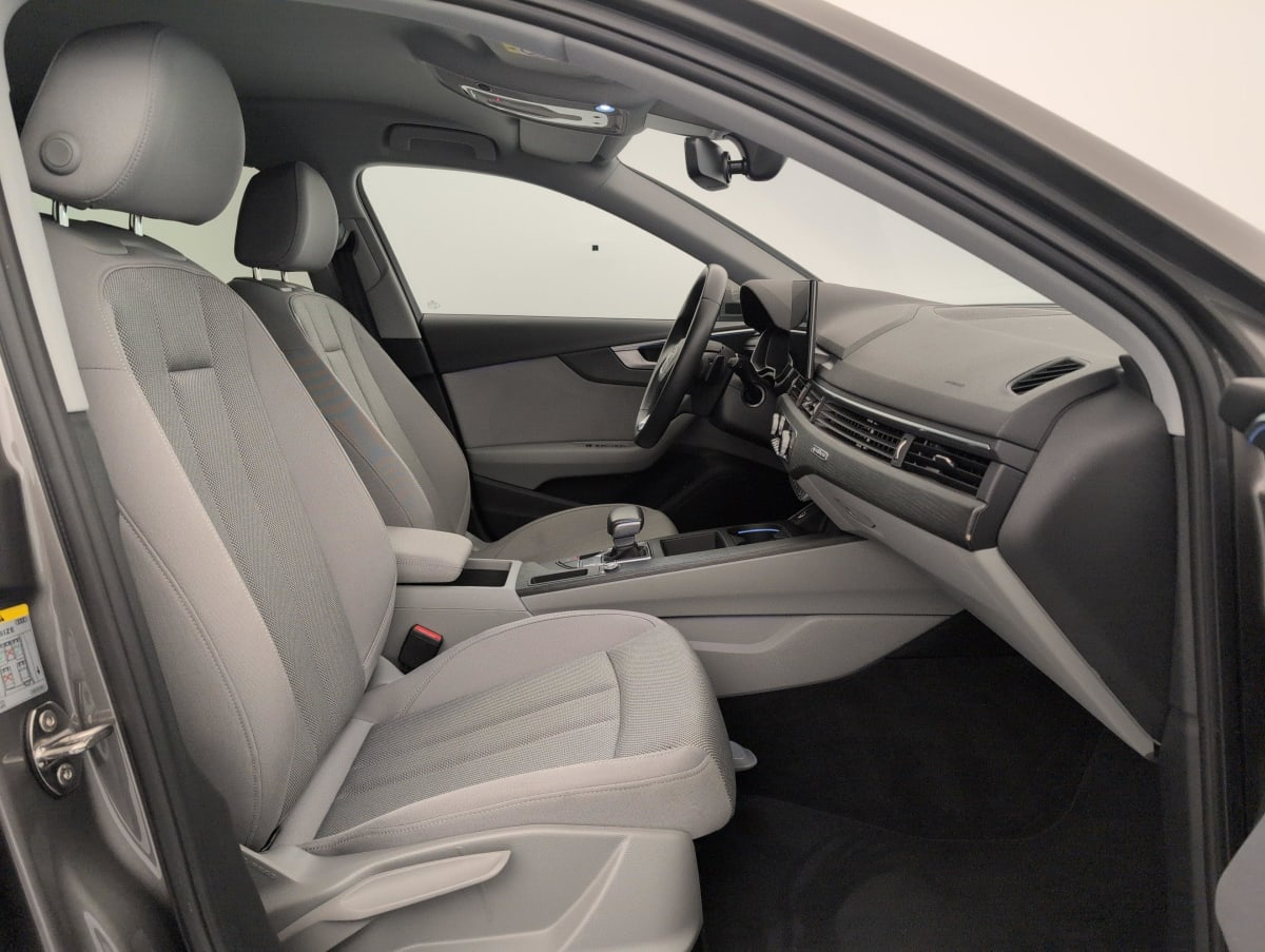 Audi A4 Allroad — photo 9
