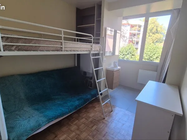 Colocation loue chambre