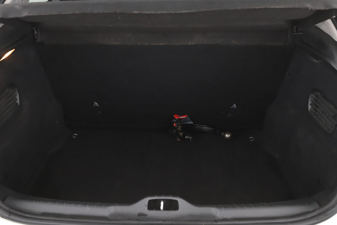Citroen C4 Cactus 1.2 PureTech Shine Edition — photo 16