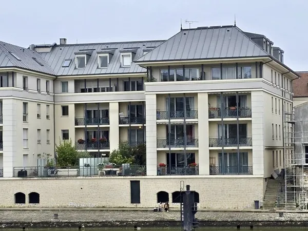 Appartement 5 pièces à Melun (77000)