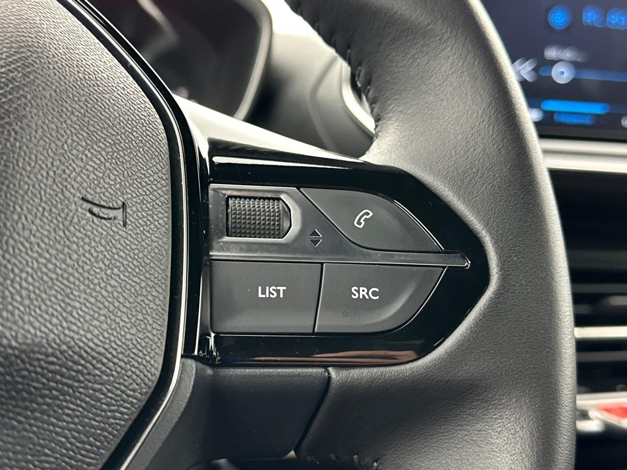 Peugeot 2008 100 s&s bvm6 style — photo 19