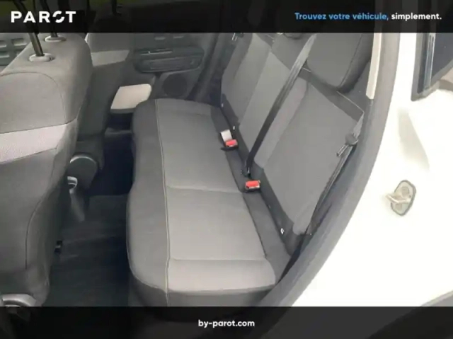 Citroën C3 1.2 puretech 110ch s&amp;s shine 120-123g — photo 9