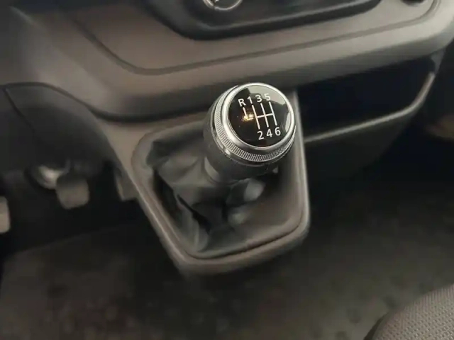 Renault Trafic fg blue dci 130 l1h1 3t gsr2 — photo 13