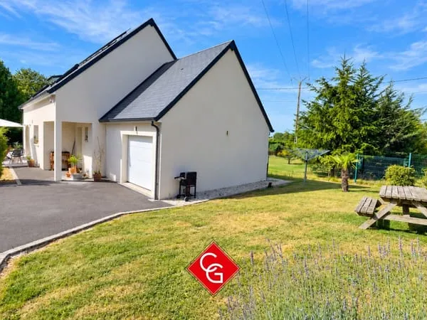 En exclusivité au Cabinet GALLIOT - Très belle maison contemporaine