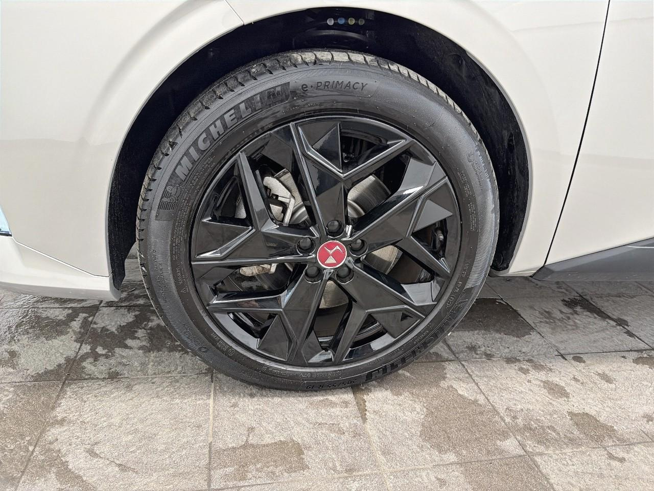 Ds Ds 4 hybride e-tense 225 eat8 performance line — photo 11