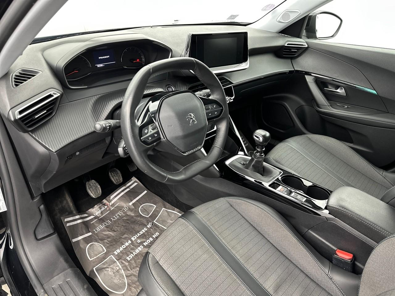 Peugeot 2008 puretech 100 s&s bvm6 allure — photo 8