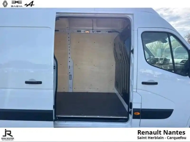 Renault Master fg f3500 l3h3 2.3 blue dci 135ch confort euro6 — photo 5