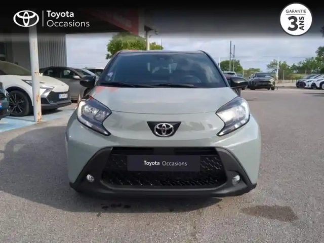 Toyota Aygo x 1.0 vvt-i 72ch design s-cvt pack zen — photo 5