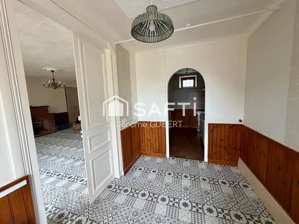 Maison de bourg de 96 m² avec dépendance