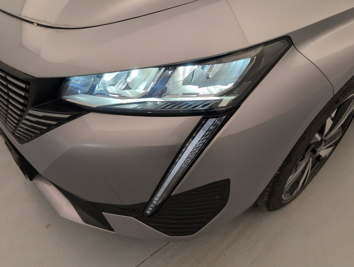 Peugeot 308 SW — photo 22