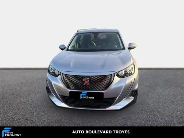 Peugeot 2008 e- 136ch allure — photo 2