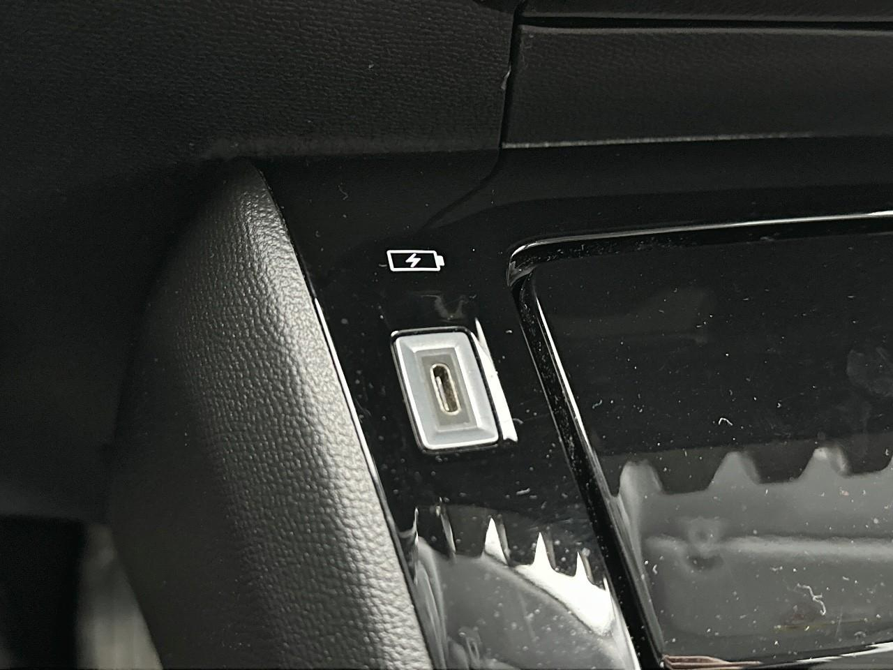 Peugeot 208 puretech 100 s&s bvm6 allure — photo 31
