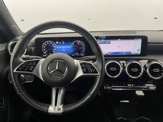 Mercedes Classe A 250 e 8g-dct — photo 42