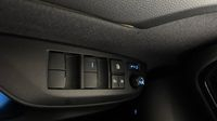 Toyota Yaris Cross 116h Trail MY22 — photo 28