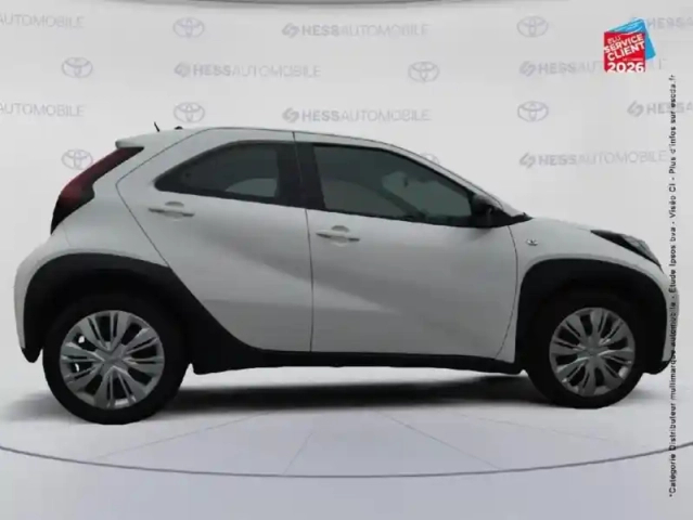 Toyota Aygo X 1.0 vvt-i 72ch dynamic — photo 4