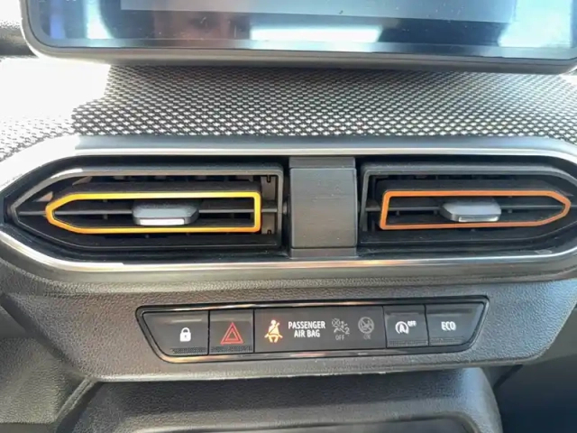 Dacia Sandero tce 90 - 22 — photo 39