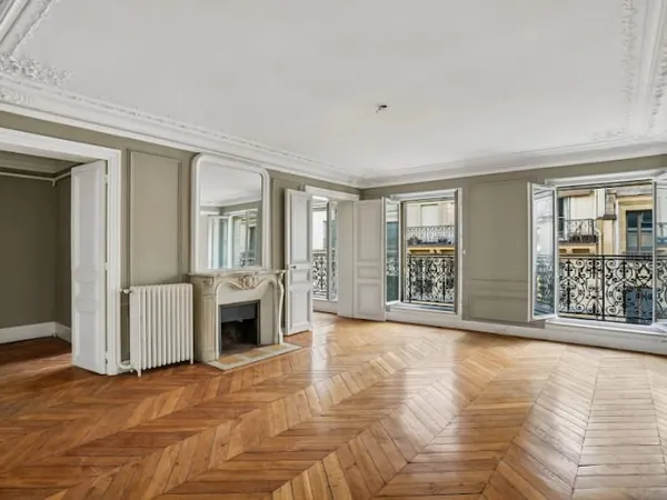 Appartement 6 pièces 158 m²