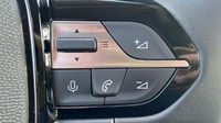Peugeot 308 1.2 Hybrid 145ch Allure e-DCS6 — photo 20
