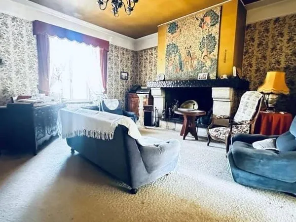 Maison 334 m²