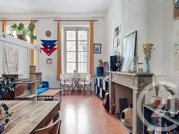 Appartement 2 pièces 63 m²