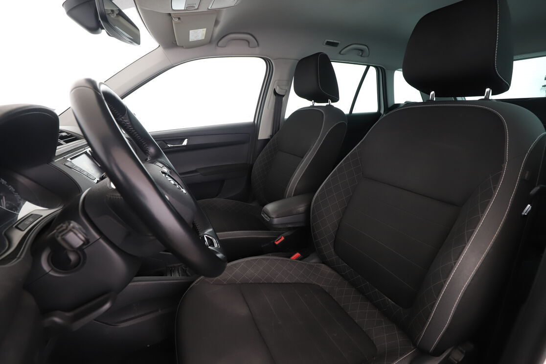Skoda Fabia Combi 1.0 TSI Business — photo 9