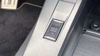 Peugeot 408 PHEV 225ch GT e-EAT8 — photo 18