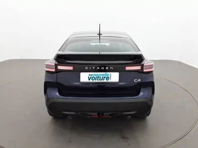 Citroën C4 hybride 136 e-dcs6 — photo 5