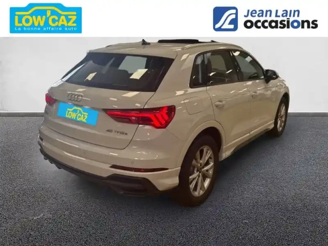 Audi Q3 45 tfsie 245 ch s tronic 6 — photo 5