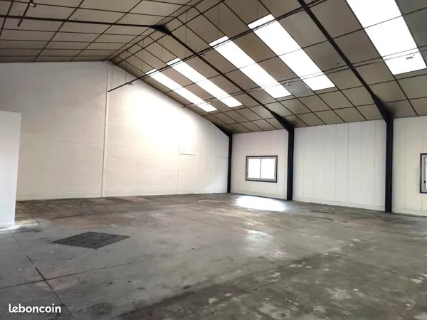 Local 260 m²