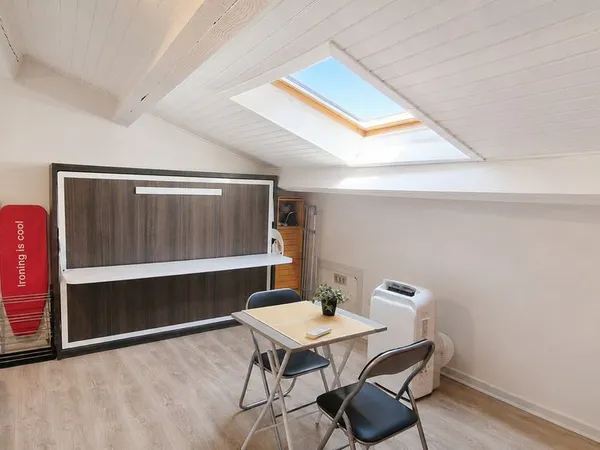 Studio 1 pièce 15 m²