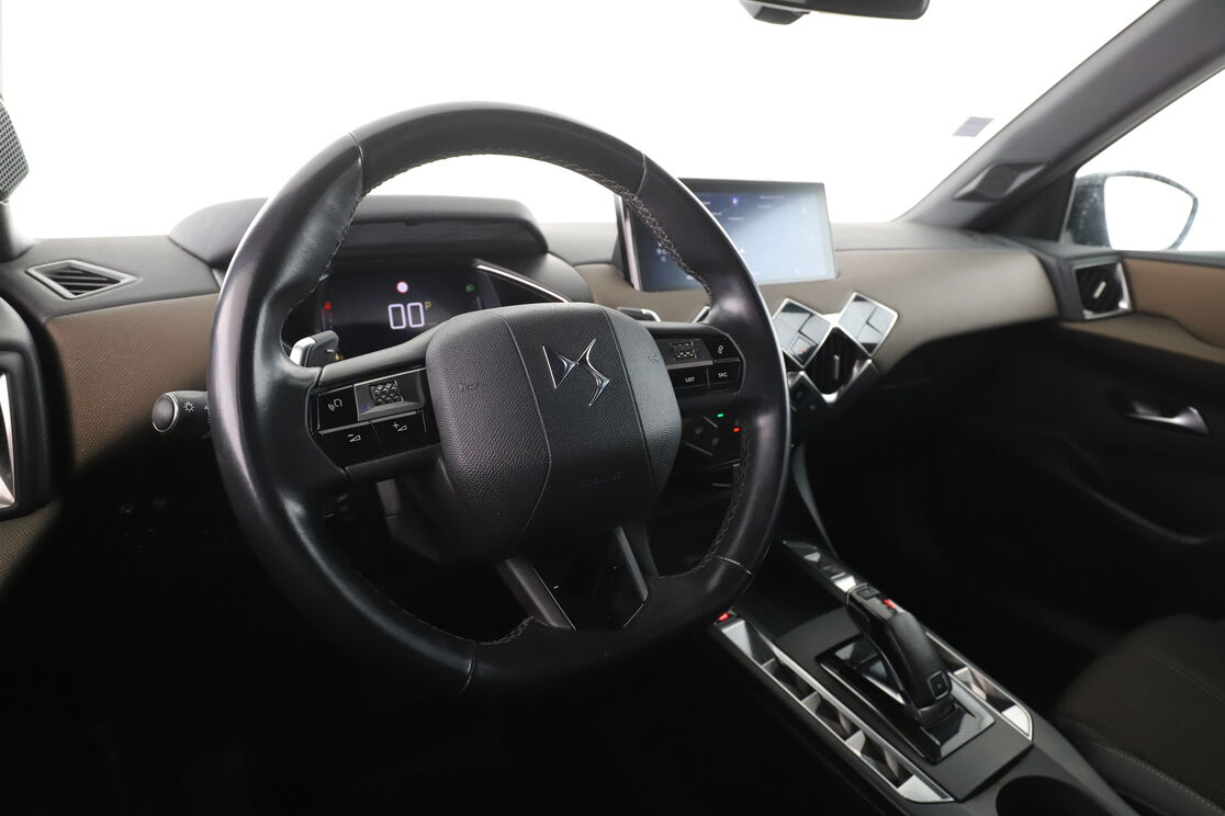 DS Automobiles DS3 Crossback 1.2 PureTech So Chic Automatique — photo 9