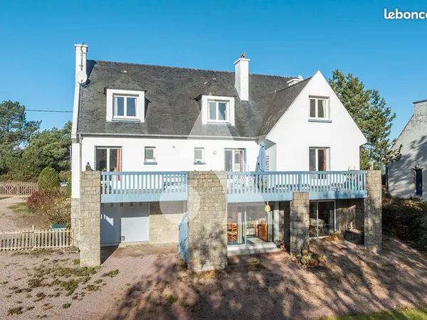 Maison 11 pièces 245 m²