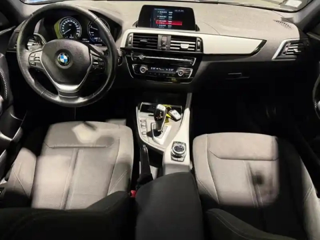 Bmw Serie 1 118d 150 urbanchic — photo 11