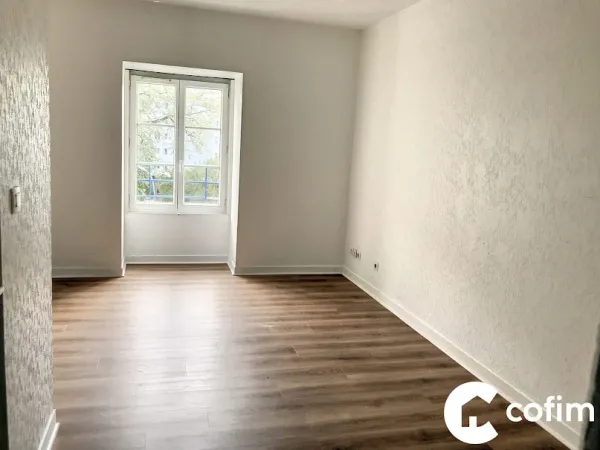Studio 1 pièce 25 m²