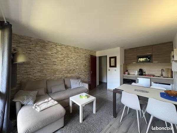 Studio 2 pièces 30 m²