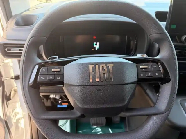 Fiat Doblo fg xl 950kg bluehdi 130ch s&amp;s eat8 — photo 10