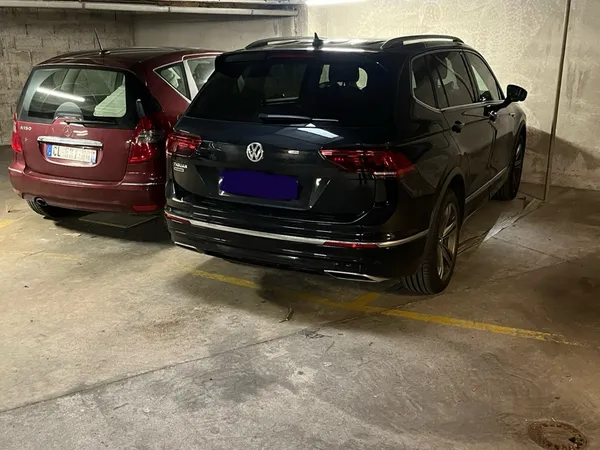 Loue parking 6m²