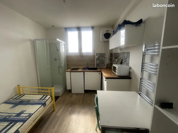 Studio 1 pièce 10 m²