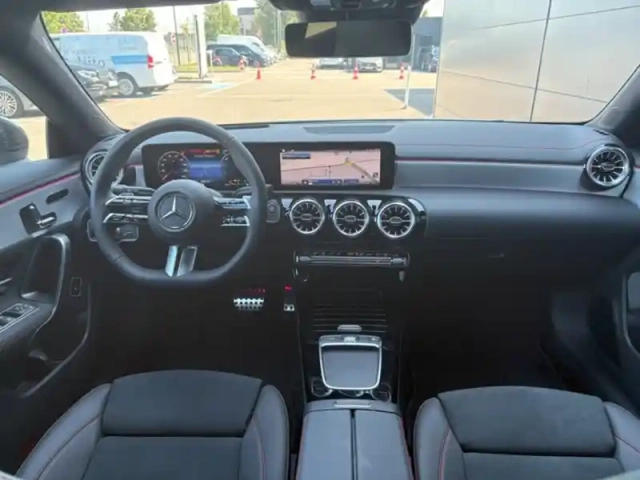 Mercedes Cla 250 e hybrid eq shooting b — photo 11