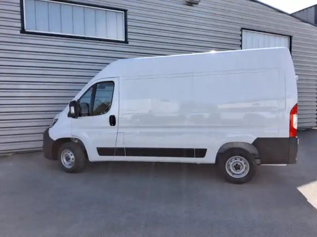 Peugeot Boxer fourgon nouveau fgn 3.5 t l2h2 140 s&amp;s bvm6 — photo 8
