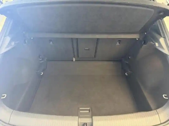 Volkswagen T-Roc 2.0 tdi 150ch r-line dsg7 — photo 10