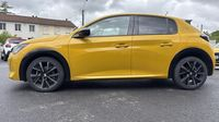 Peugeot 208 1.2 PureTech 100ch S&S GT EAT8 — photo 21