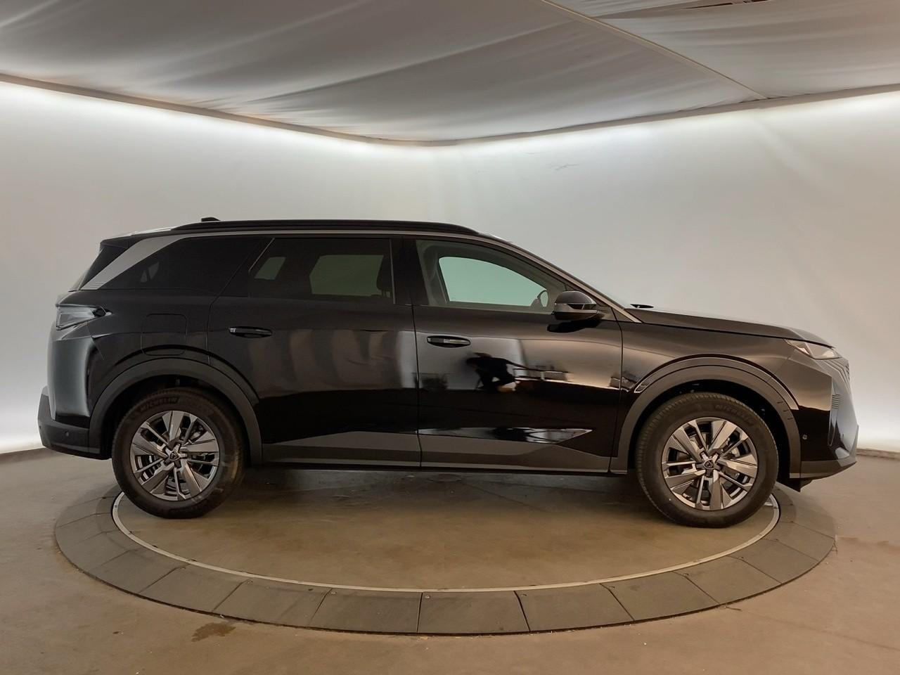 Peugeot 5008 hybrid 145 ch e-dcs6 allure — photo 4