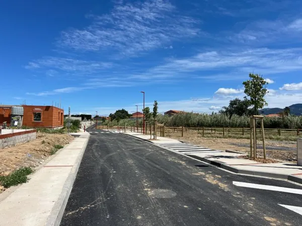 Terrain en lotissement 224 m²
