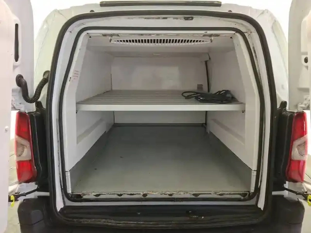 Peugeot Partner fourgon long 950 kg bluehdi 100 s&amp;s bvm5 — photo 84